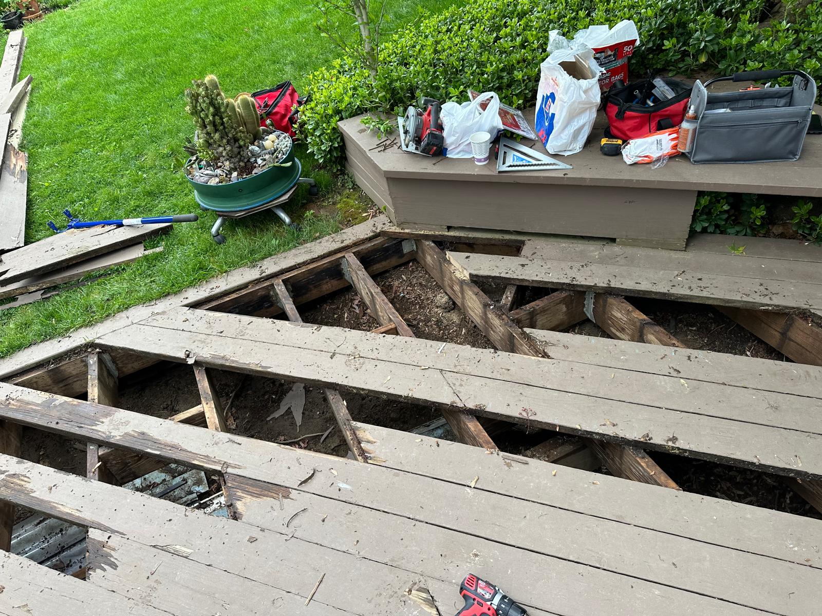 Solid Stained Deck - Image 7